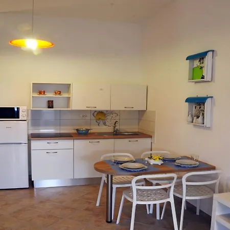 Lea Apartment Mandre