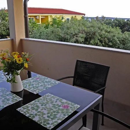 Apartamento Lea Mandre